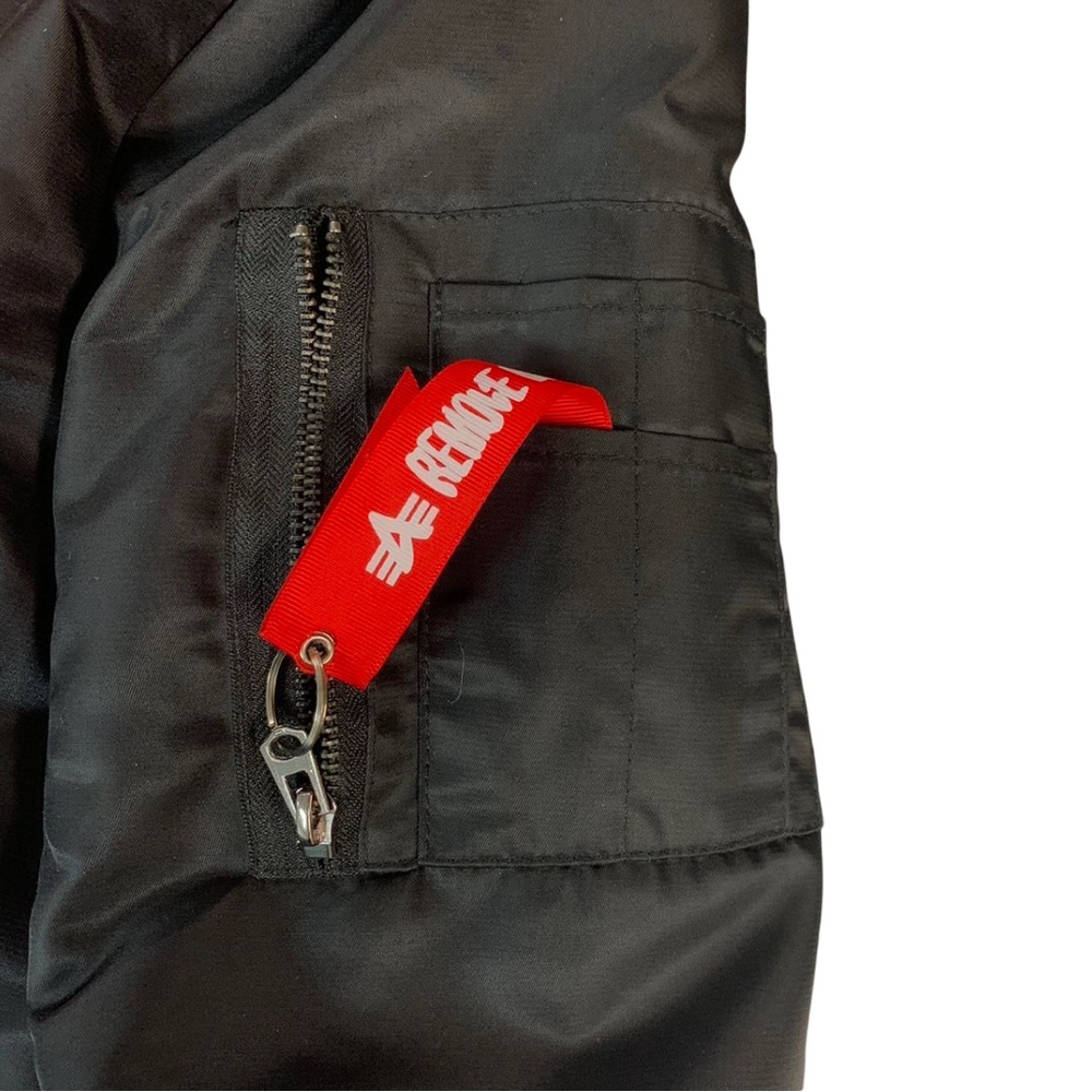 Vintage 2013 Yeezus Kanye West Black Limited Edition Tour Bomber Jacket - Picture 3 of 6